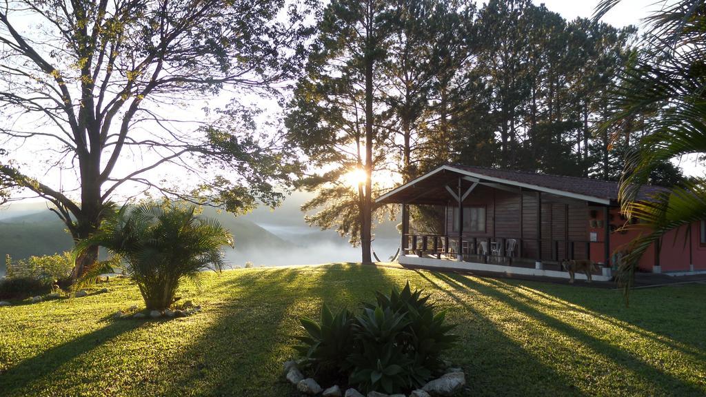 Pousada Canto Do Lago Piracaia Luaran gambar